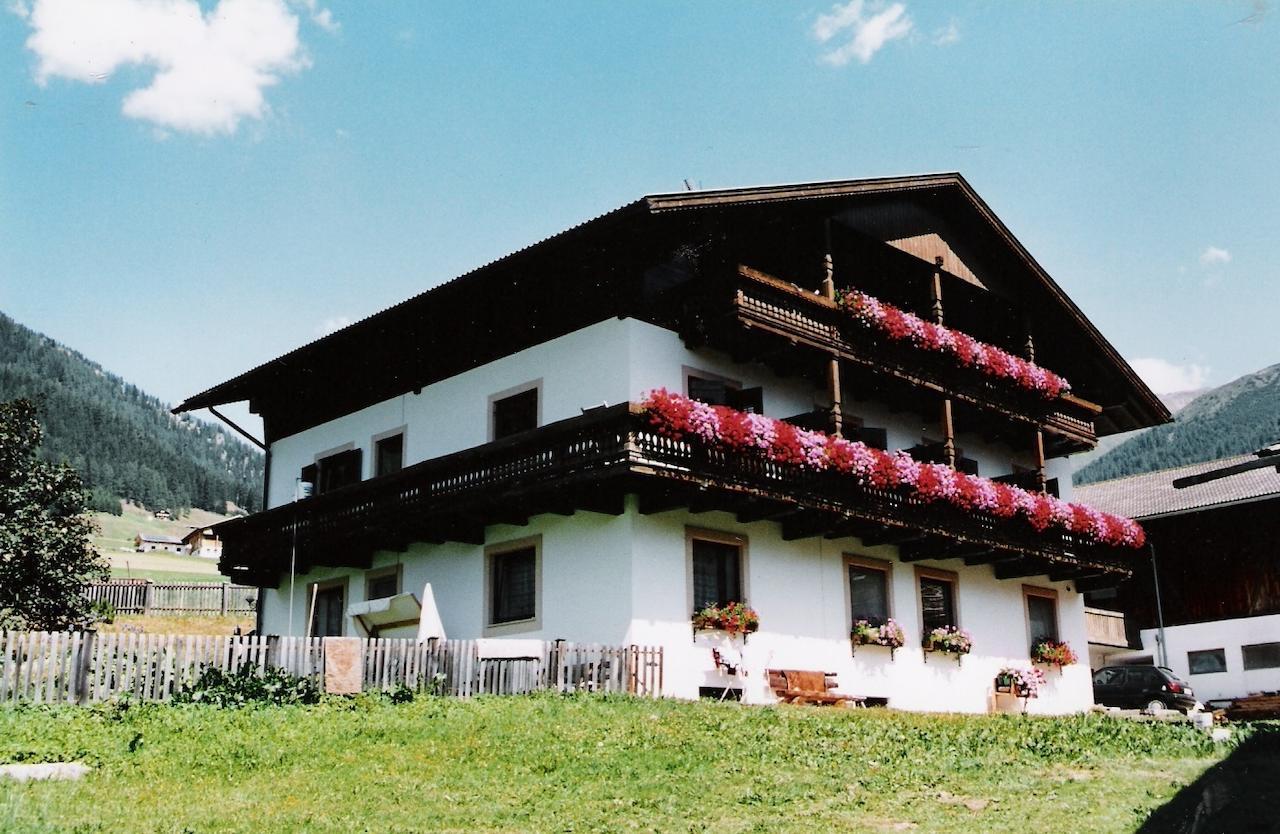 Pension Rainhof Santa Maddalena in Casies Bagian luar foto